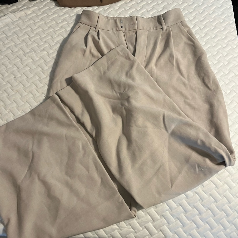ABERCROMBIE TAN TROUSERS